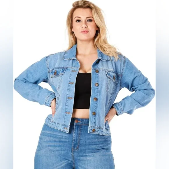 NWT Light Blue Jean Jacket Button Down Adjustable Back - Picture 3 of 12